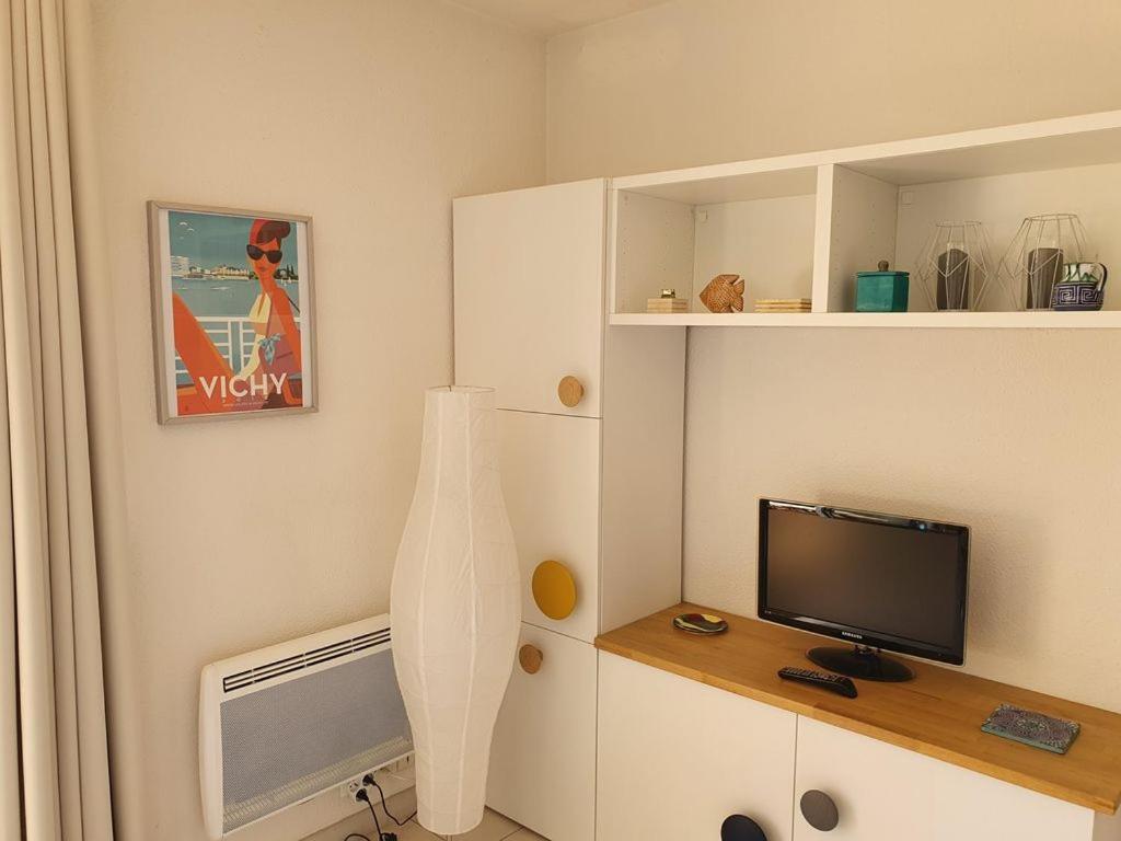 Flat Apartment Bormes-les-Mimosas Exterior photo